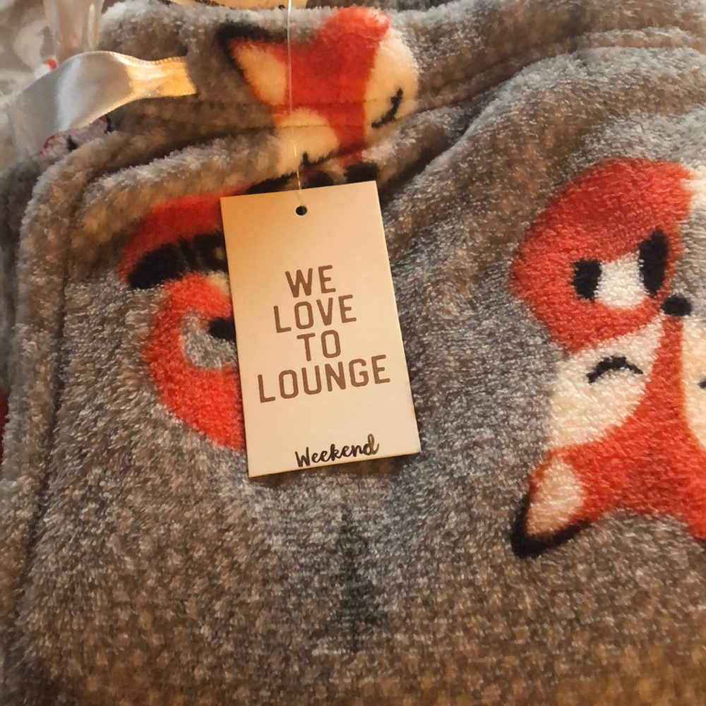 Weekend Edition Fox pattern Printed Sleep Pants size Small